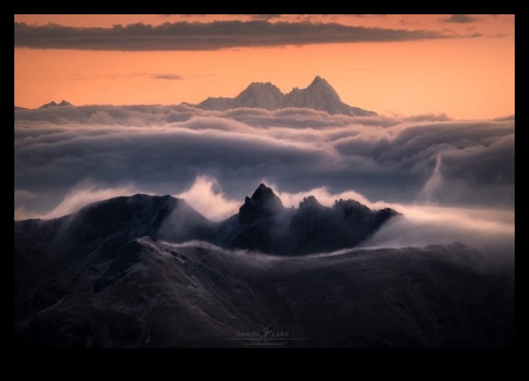 Majestic Mountains: Tehnici de captare a vârfurilor în fotografie